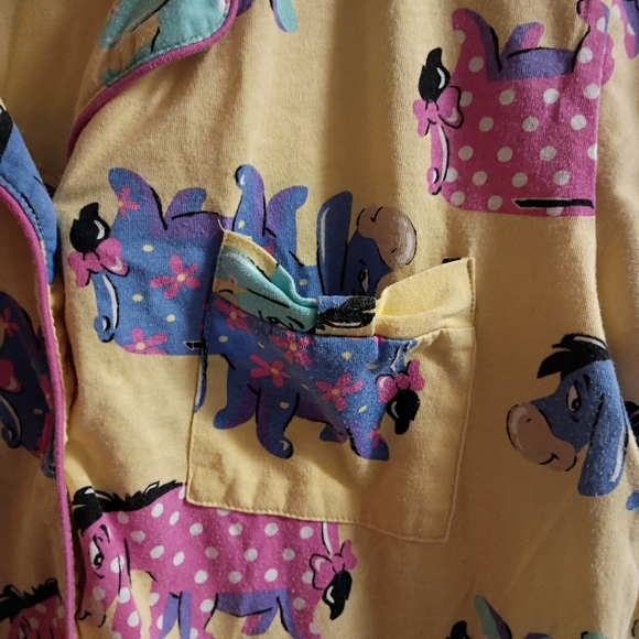 2/$10 Eeyore Disney Colorful Animal Print Yellow Pajama Top Large - Picture 2 of 8